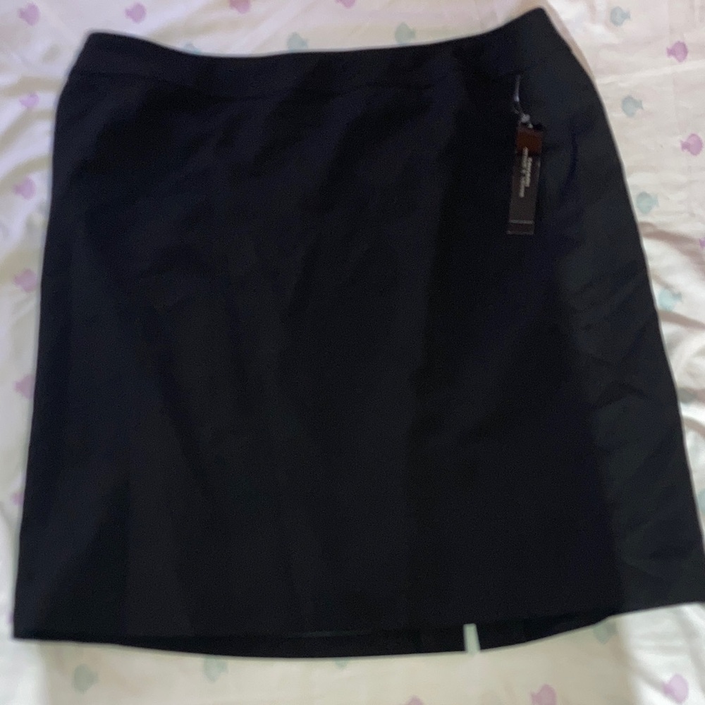 Tahari ASL Elegant Black Mini Skirt